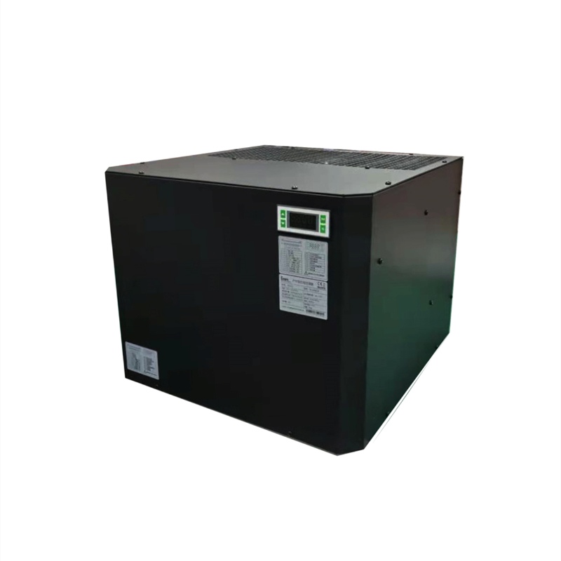 Roof-mounted Air Conditioner